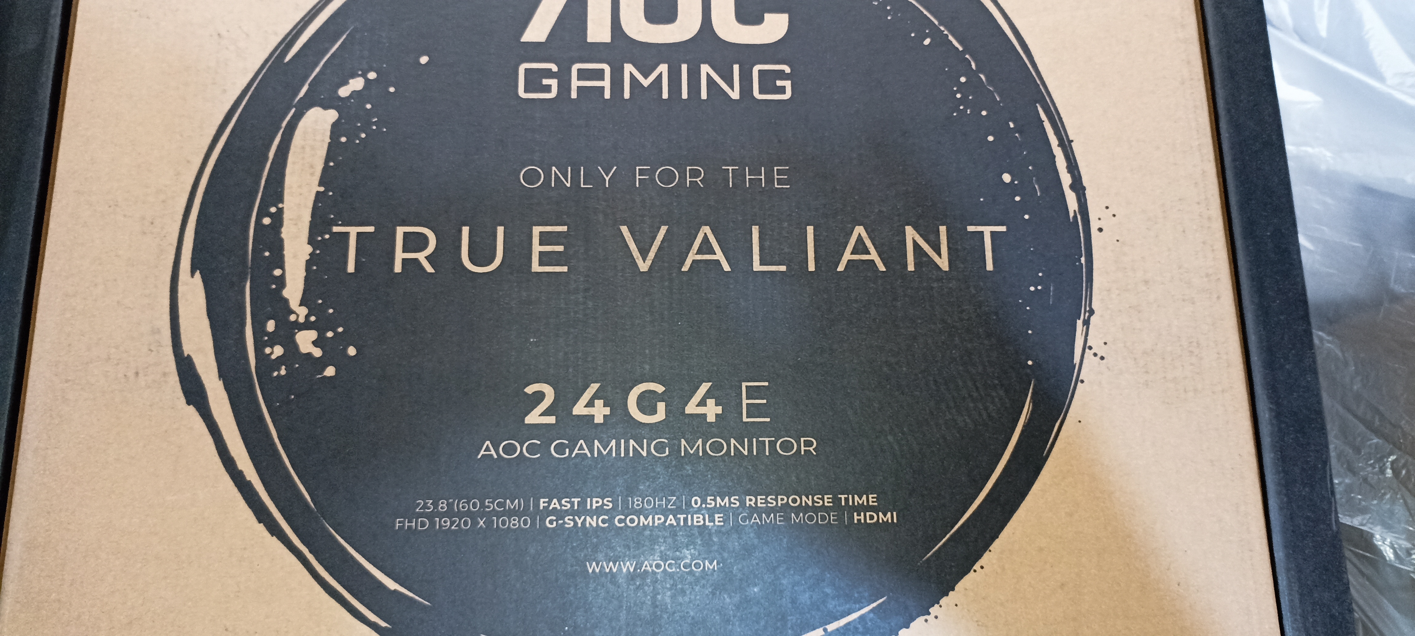 Imágenes 2: Corrijo es la mínima es de 48hz hasta 180hz cómo máximo lo dice la caja , el manual y la web oficial